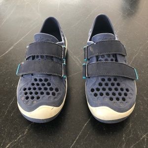 Plae Waterproof Shoes